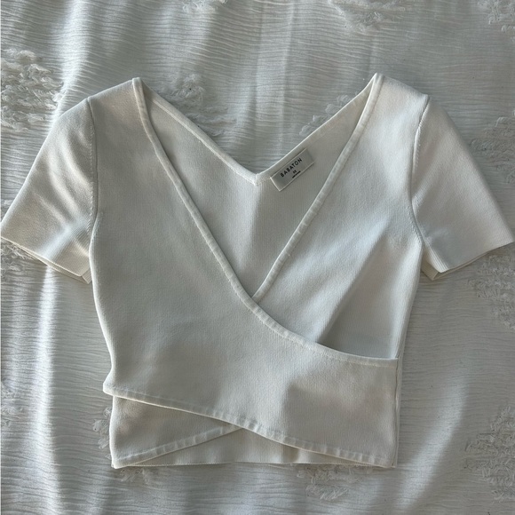 Babaton white crop top - Picture 3 of 7